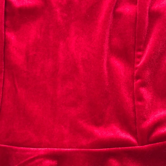 Francesca's Mi Ami Small Red Velvet Corset Top - Picture 2 of 6